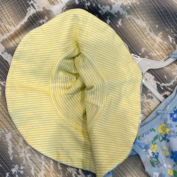 NWT Gerber 3 piece organic cotton matched set blue and yellow floral 3-6 month - Picture 9 of 9